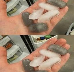 Varför är isbitar i mitt kylskåp grå? (Och hur man fixar det snabbt!)