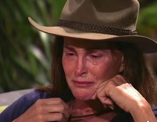 Caitlyn Jenner medger att hon testat positivt för….Se mer