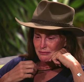 Caitlyn Jenner medger att hon testat positivt för….Se mer