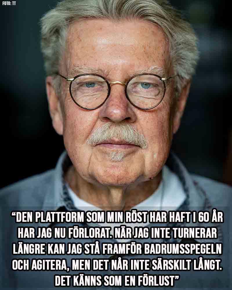 Mikael Wiehe är 80 år och har varit musiker i 60 år. I år är det också två år sedan han diagnostiserades med Alzheimers sjukdom.