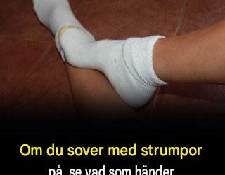 Här är vad som verkligen händer när du sover med strumpor på