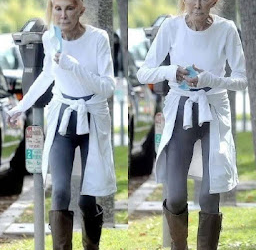 Kan du gissa vem hon är? ✨ Denna älskade tv-stjärna som erövrade miljontals hjärtan i en succésåpopera från 80-talet sågs nyligen i Los Angeles vid 82 års ålder – vilket var hennes första offentliga framträdande på mer än tre år. 👀 Fansen blev förvånade när bilderna dök upp, och många kände knappt igen henne. Se bilderna i första avsnittet nedan 👇