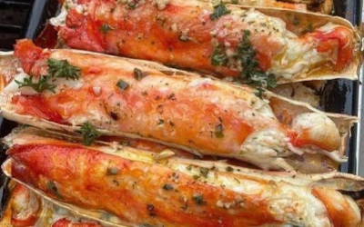 Ugnsbakade krabbben i smörsås