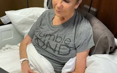 Kathie Lee Gifford vårdas på sjukhus i kritiskt tillstånd… Se mer