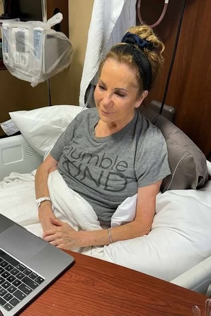 Kathie Lee Gifford vårdas på sjukhus i kritiskt tillstånd… Se mer