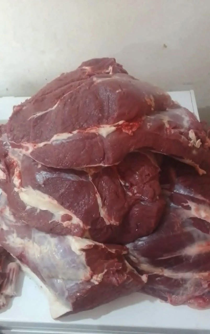 Låt dig inte luras av stormarknaderna. De säljer kött från… Se mer