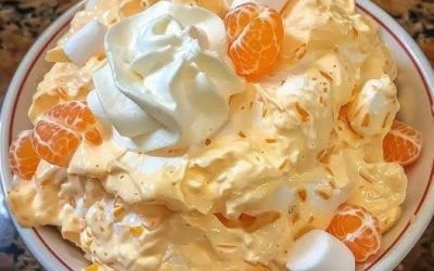 Krämig mandarinsallad med ett moln av sötma, recept i första kommentaren